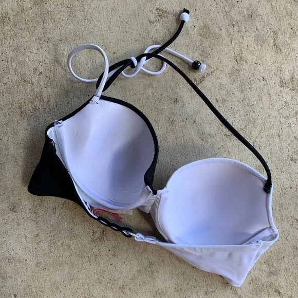 Victoria’s Secret Swim Bikini The Getaway Halter Colorblock Top - 32C - Picture 9 of 9